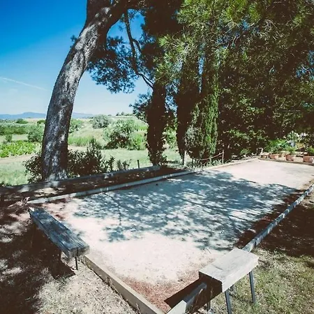Domaine De Salente Bed & Breakfast